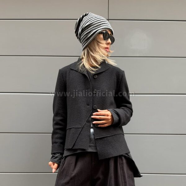 GIACCA AKINO 100% WOOL NERO